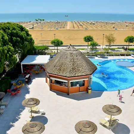 Beachfront With A Big Terrace Apartment *